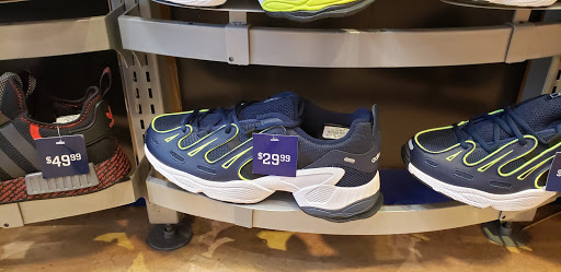 Shoe Store «Champs Sports», reviews and photos, 2200 Eastridge Loop, San Jose, CA 95122, USA