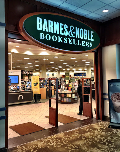 Barnes & Noble, 230 Main St, White Plains, NY 10601, USA, 