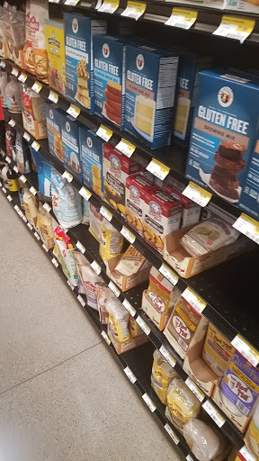 Grocery Store «Earth Fare North Canton», reviews and photos, 3939 Everhard Rd NW, North Canton, OH 44709, USA