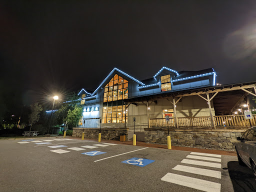 Clothing Store «L.L. Bean», reviews and photos, 95 Main St, Freeport, ME 04032, USA