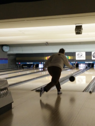 Bowling Alley «Plaza Lanes», reviews and photos, 2701 Douglas Ave, Des Moines, IA 50310, USA