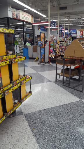 Pet Supply Store «Petco Animal Supplies», reviews and photos, 1694 Boston Rd, Springfield, MA 01129, USA