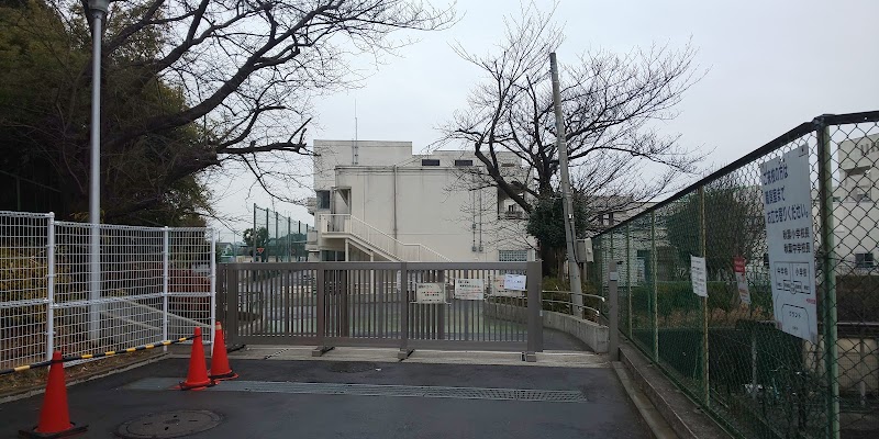 横浜市立秋葉小学校