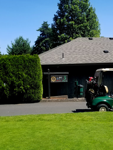 Golf Course «Summerfield Golf Course», reviews and photos, 10650 SW Summerfield Dr, Tigard, OR 97224, USA