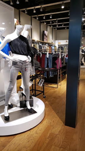 Clothing Store «Express», reviews and photos, 4502 S Steele St, Tacoma, WA 98409, USA