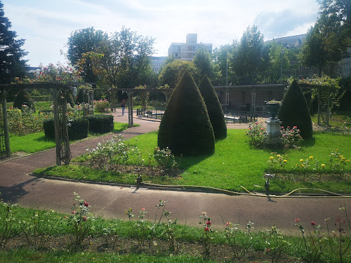 Roseraie Du Jardin Lecoq à Clermont-Ferrand