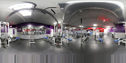Health Club «Crunch - Greenpoint», reviews and photos, 825 Manhattan Ave, Brooklyn, NY 11222, USA