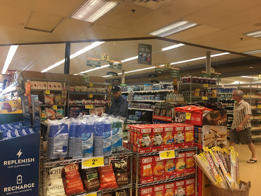 Grocery Store «Quality Food Center», reviews and photos, 211 Parkplace Center, Kirkland, WA 98033, USA