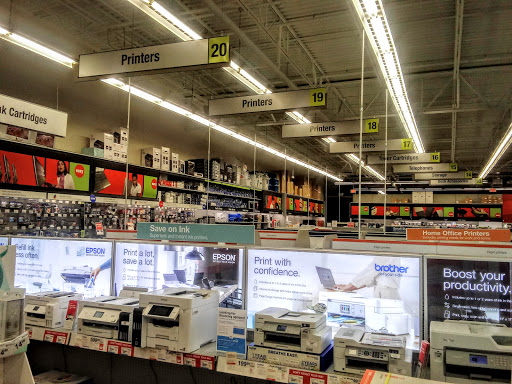 Office Supply Store «Staples», reviews and photos, 809 Industrial Blvd, Smyrna, TN 37167, USA