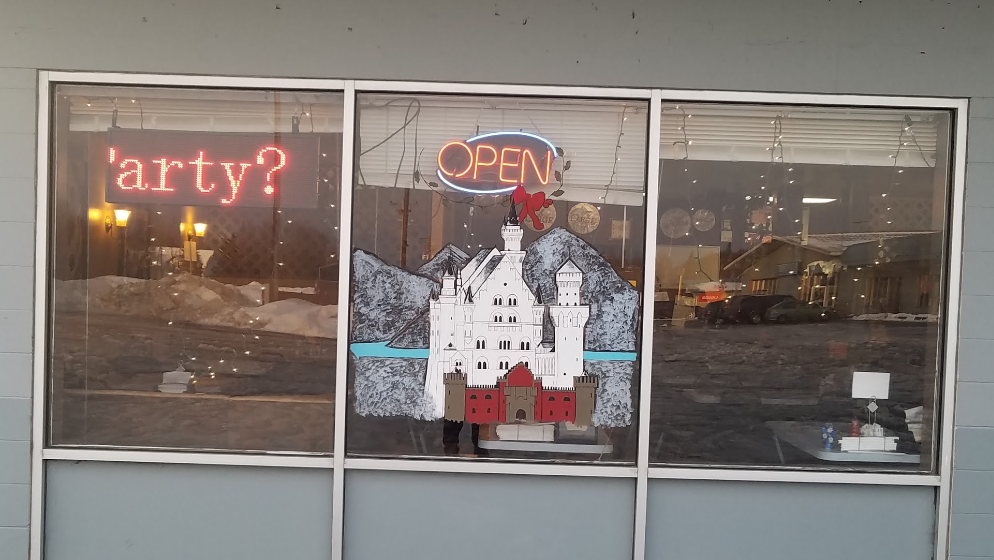 Tree House Restaurant 99635