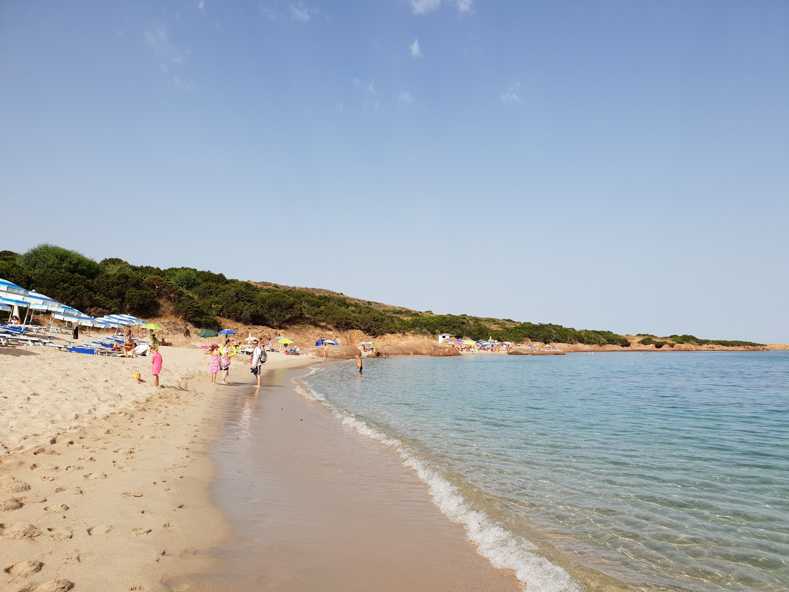 Foto de Praia La Marinedda - lugar popular entre os apreciadores de relaxamento