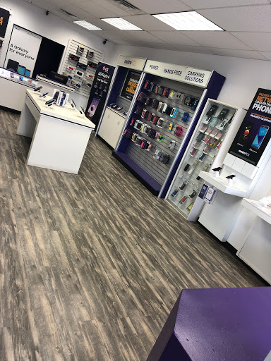Cell Phone Store «MetroPCS Authorized Dealer», reviews and photos, 5600 Ritchie Hwy, Brooklyn Park, MD 21225, USA