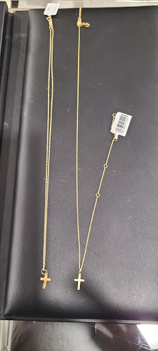 Department Store «Saks OFF 5TH», reviews and photos, 127 Skokie Blvd, Northbrook, IL 60062, USA