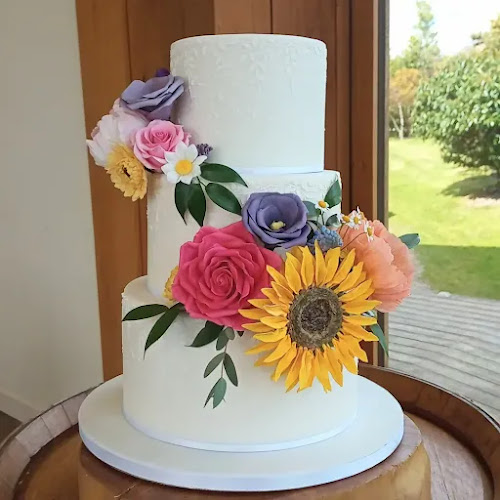 Sally Jean Wedding Cakes - Bakery