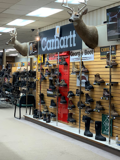 Haney Shoes, 6060 Maple St, Omaha, NE 68104, USA, 