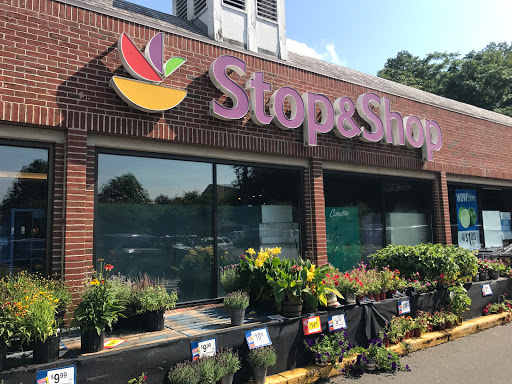 Grocery Store «Stop & Shop», reviews and photos, 11 Glen Ridge Rd, Greenwich, CT 06831, USA