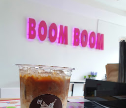 BOOM BOOM CAFE photo