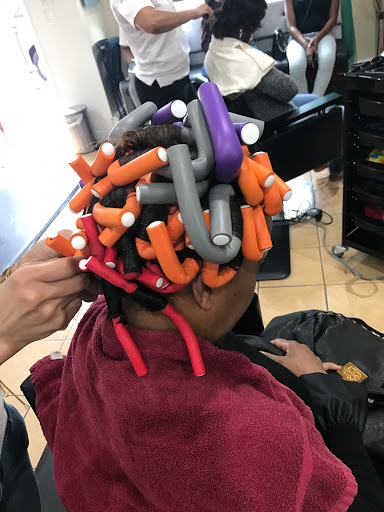 Beauty Salon «Dominican Sparkle Beauty Salon», reviews and photos, 1675 Springfield Ave, Maplewood, NJ 07040, USA