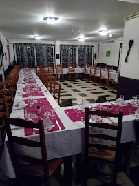 Atmosphère du Restaurant français Crêperie du vieux logis à Orcival - n°5