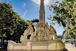 Sankt Georgsbrunnen image