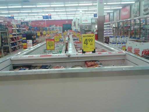 Grocery Store «Save-A-Lot», reviews and photos, 27155 Greenfield Rd, Southfield, MI 48076, USA