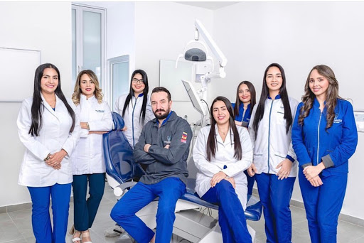 odontologia especializada dr alvaro donado