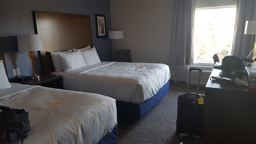La Quinta Inn & Suites by Wyndham Morgan Hill-San Jose South image