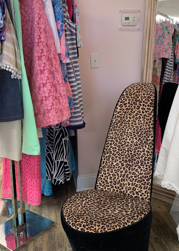 Consignment Shop «Twinkle Resale Boutique», reviews and photos, 100 Ridge Rd, Chadds Ford, PA 19317, USA