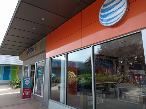 Shopping Mall «Cross County Shopping», reviews and photos, 8000 Mall Walk, Yonkers, NY 10704, USA