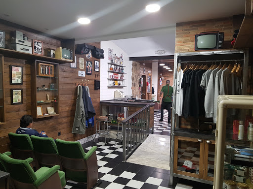 ChAvi Barber Shop en Olivenza, Badajoz