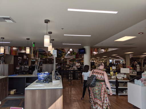 Book Store «UC Davis Stores», reviews and photos, 1 Shields Ave, Davis, CA 95616, USA