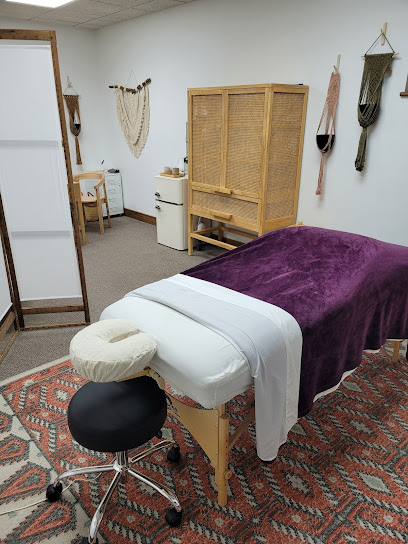 Earthenwell Therapeutic Massage