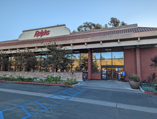 Grocery Store «Ralphs», reviews and photos, 25105 Marguerite Pkwy, Mission Viejo, CA 92691, USA