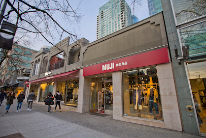 MUJI Robson Street