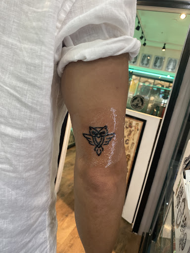 Find family symbol tattoo ideas for your next unique tattoo in Honolulu at Aloha Tattoo Waikiki Hilton Hawaiian Village Rainbow Bazaar