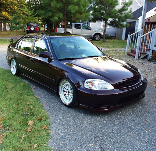 Auto Body Shop «Maaco Collision Repair & Auto Painting», reviews and photos, 827 W Pembroke Ave, Hampton, VA 23669, USA