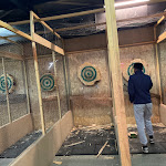 Photo n° 1 de l'avis de Yamine.e fait le 22/01/2022 à 23:09 pour Clash de haches, lancer de hache Saint-Etienne Métropole à Andrézieux-Bouthéon