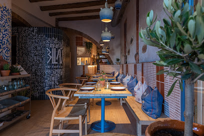 Restaurant Blau by Foodies - Plaça de Sant Pere, 10, 08172 Sant Cugat del Vallès, Barcelona, Spain