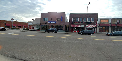 Real Estate Agency «RE/MAX Results - HartmannTeam», reviews and photos, 748 Grand Ave, St Paul, MN 55105, USA
