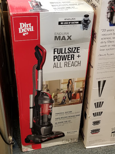 Pawn Shop «Woodbridge Gold & Pawn», reviews and photos, 13572 Jefferson Davis Hwy, Woodbridge, VA 22191, USA