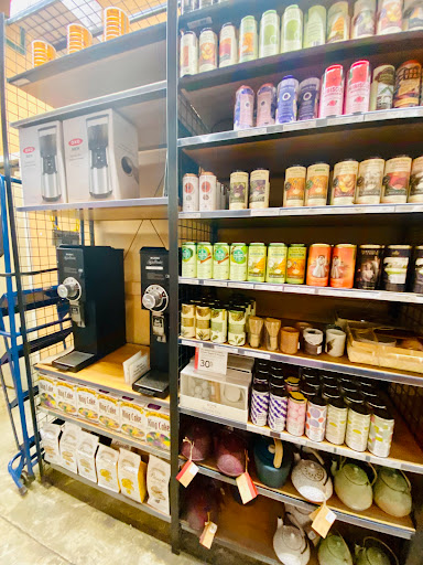 Furniture Store «Cost Plus World Market», reviews and photos, 2155 W 22nd St #500, Oak Brook, IL 60523, USA