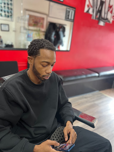 Barber Shop «Paradise Barber Shop», reviews and photos, 641 Broadway # A, Bayonne, NJ 07002, USA