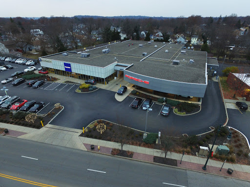 Porsche Dealer «Porsche of the Village», reviews and photos, 4113 Plainville Rd, Cincinnati, OH 45227, USA