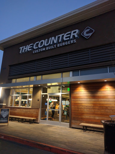 Shopping Mall «San Antonio Center», reviews and photos, 2550 W El Camino Real, Mountain View, CA 94040, USA