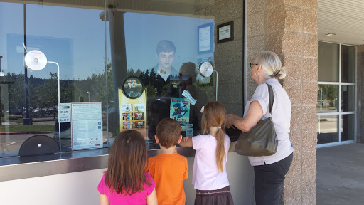 Movie Theater «Regal Cinemas Poulsbo 10», reviews and photos, 750 NW