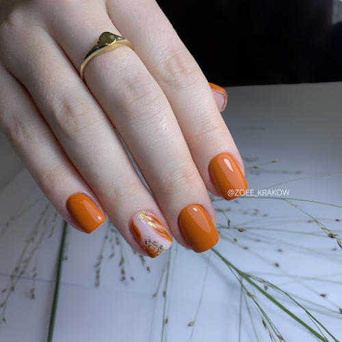 Salon Manicure I Pedicure Zoee - Manicure Japoński | Hybrydowy | Regulacja Brwi | Paznokcie Kraków - Salon piękności