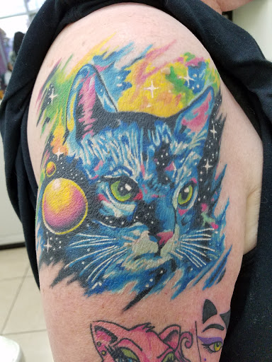 Tattoo Shop «Ain’t That Art Tattoos and Body Piercing», reviews and photos, 1304 Chestnut St, Murray, KY 42071, USA