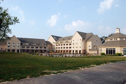 Restaurant «Horizons Restaurant & Lounge», reviews and photos, 4888 N Broadway, Geneva, OH 44041, USA