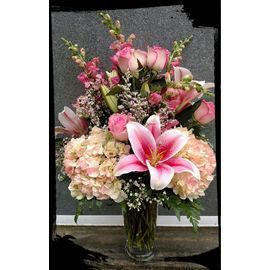 Florist «Broad Brook Gardens», reviews and photos, 938 Sullivan Ave, South Windsor, CT 06074, USA