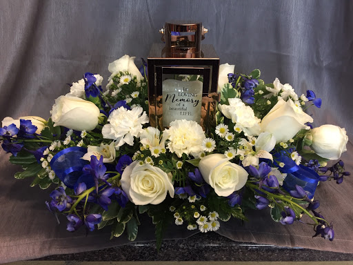 Gift Basket Store «FLOWERS BY TARA AND JEWELRY WORLD», reviews and photos, 2087 Wilma Rudolph Blvd, Clarksville, TN 37040, USA